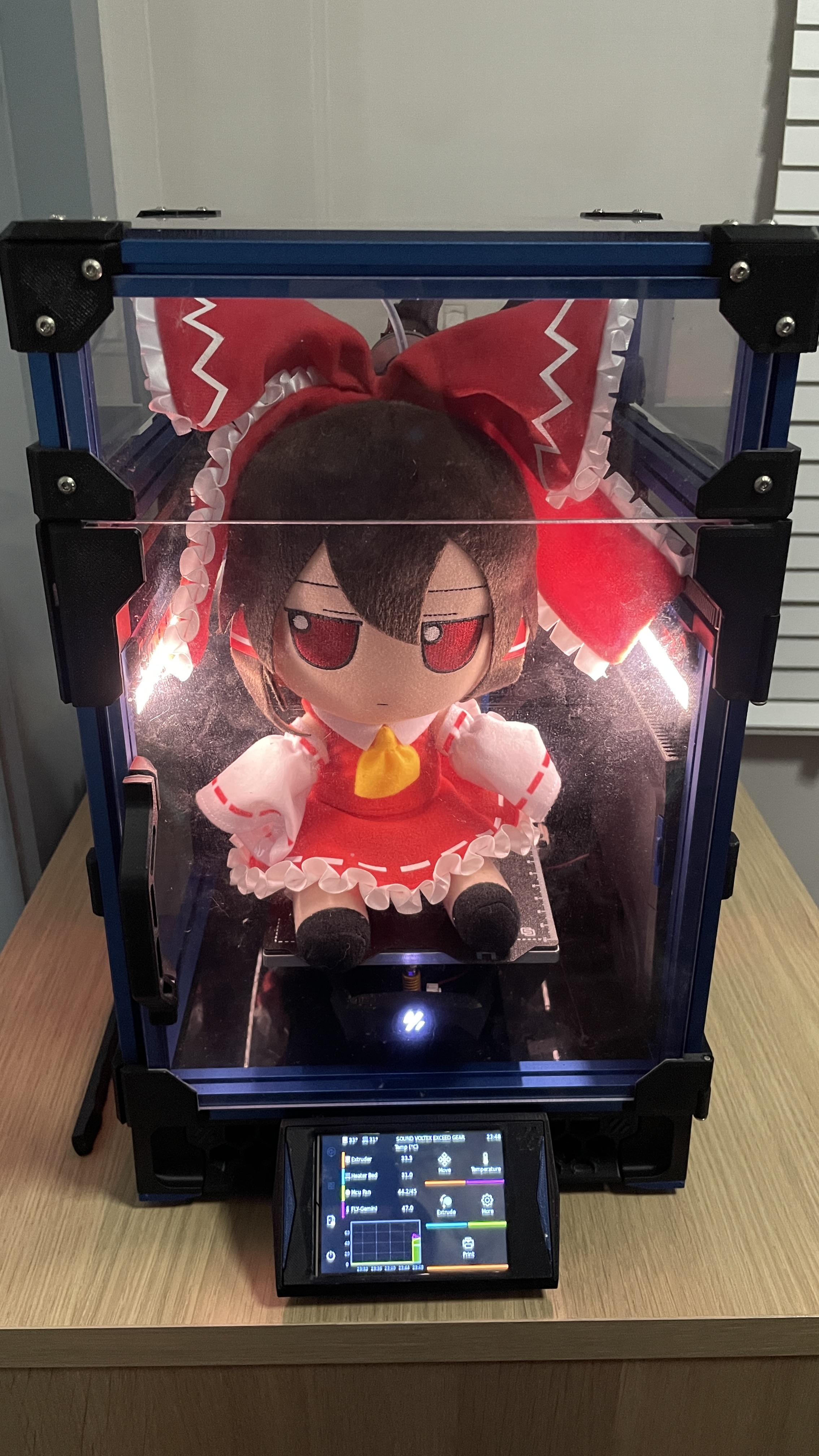 reimu-voron
